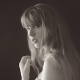 Taylor Swift is on Celebrity-Accounts.com